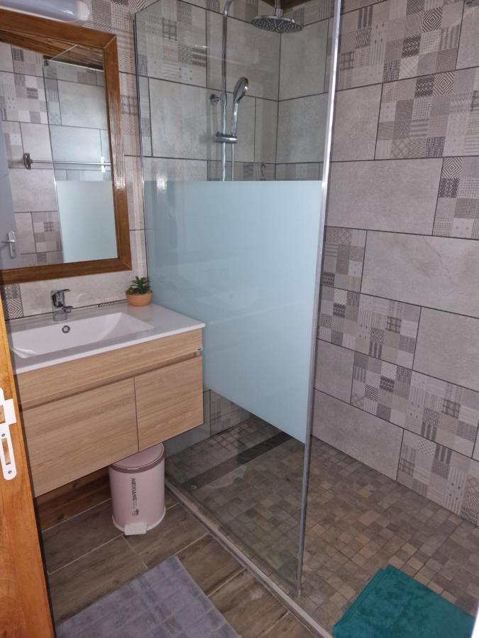 Appartement Ocean Esparon Petite-Ile Luaran gambar